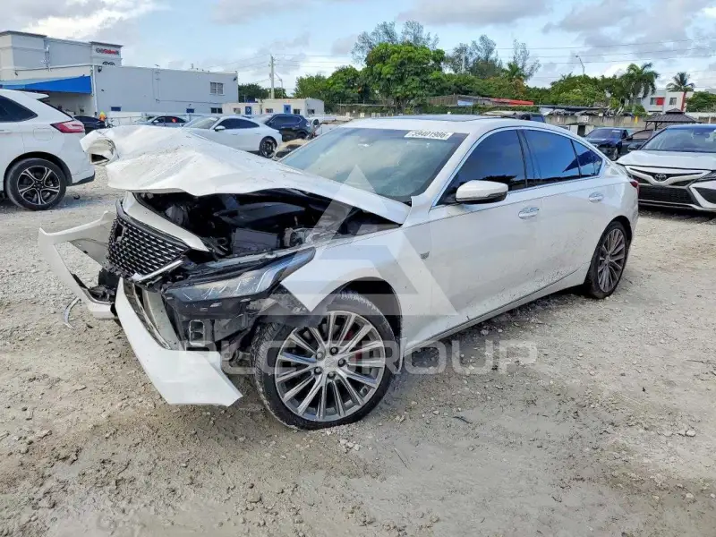 2020 Cadillac CT5 фото