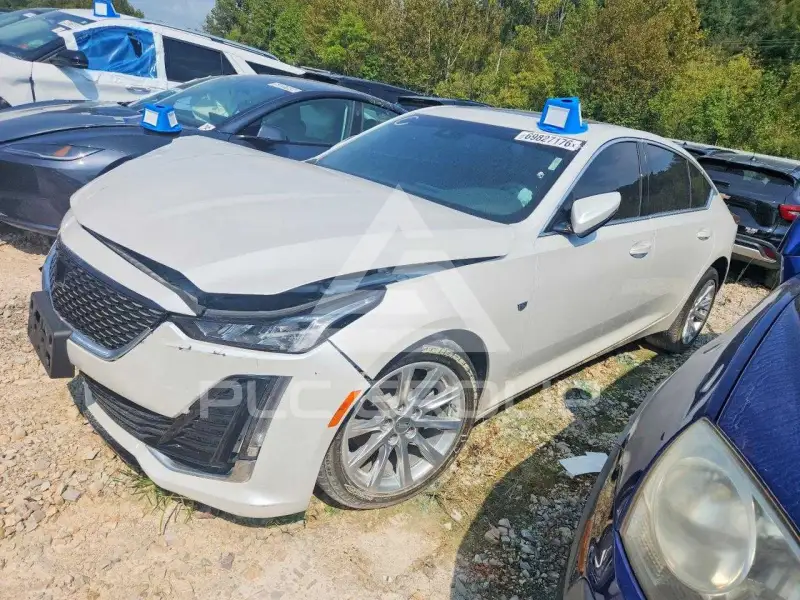 2020 Cadillac CT5 фото
