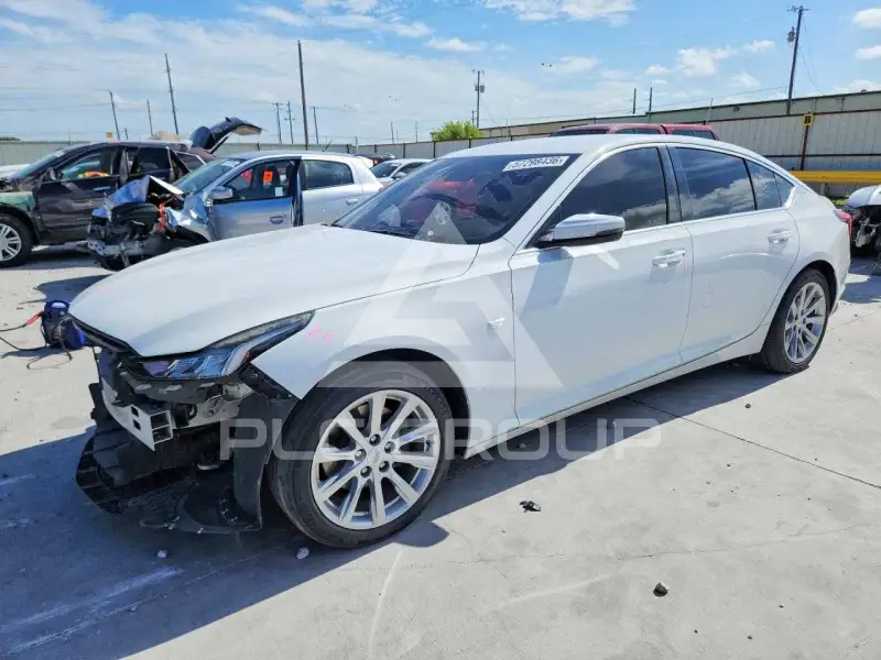2020 Cadillac CT5 photo