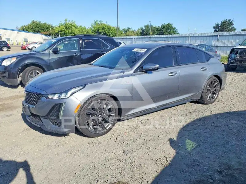 2020 Cadillac CT5 photo