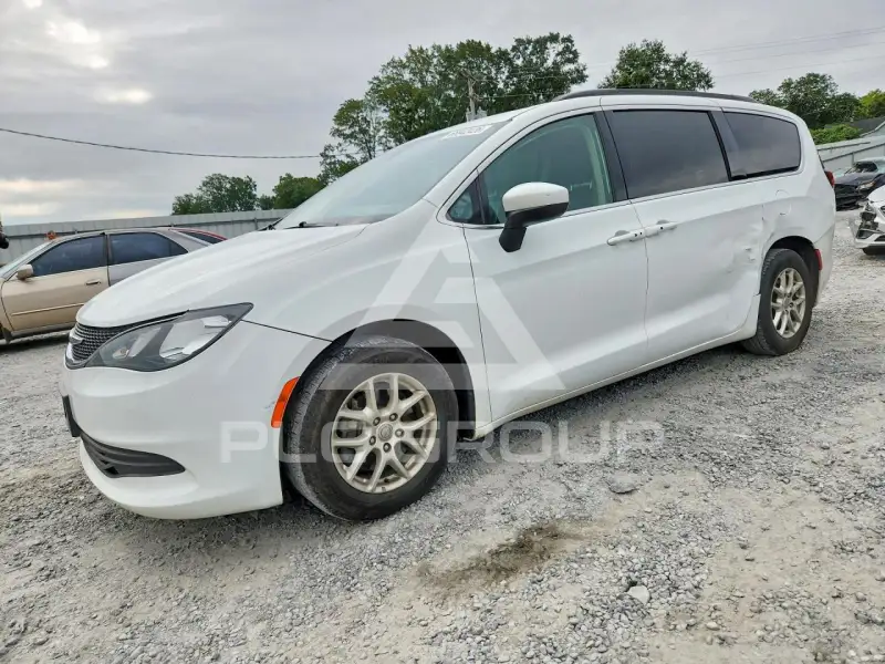 2020 Chrysler Pacifica photo