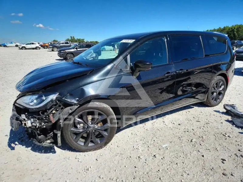 2020 Chrysler PACIFICA фото
