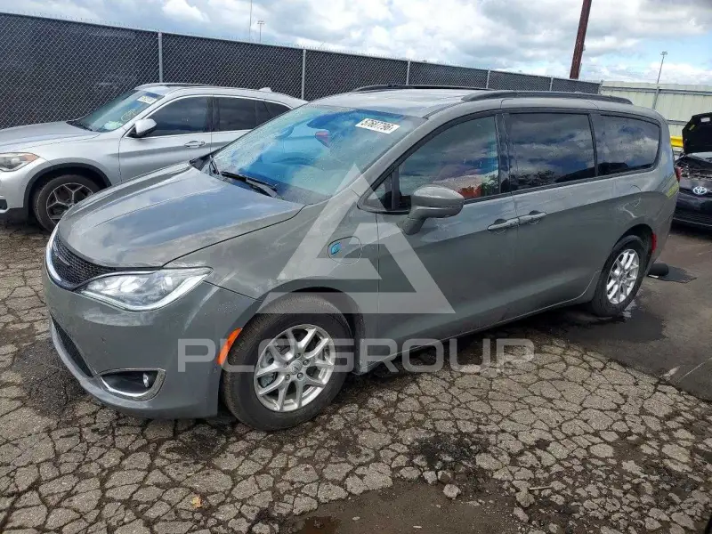 2020 Chrysler PACIFICA photo