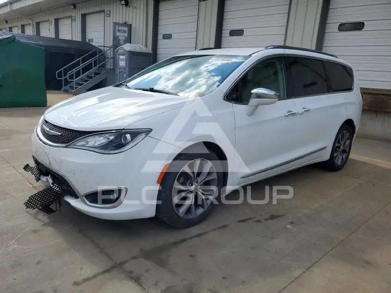 2020 Chrysler PACIFICA photo