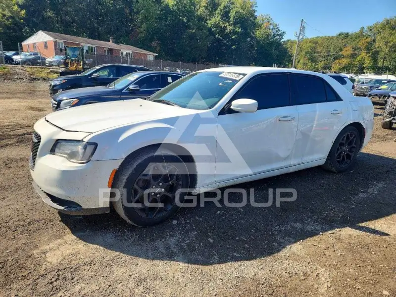 2020 Chrysler 300 фото