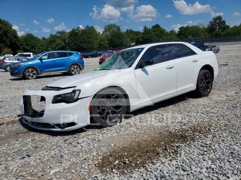 2020 Chrysler 300 фото