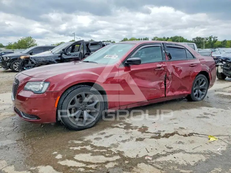 2020 Chrysler 300 фото