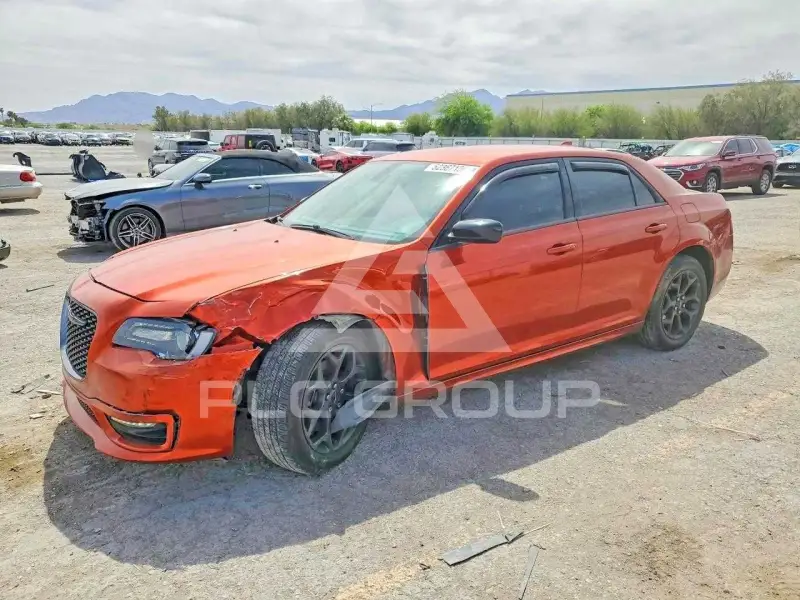 2020 Chrysler 300 фото