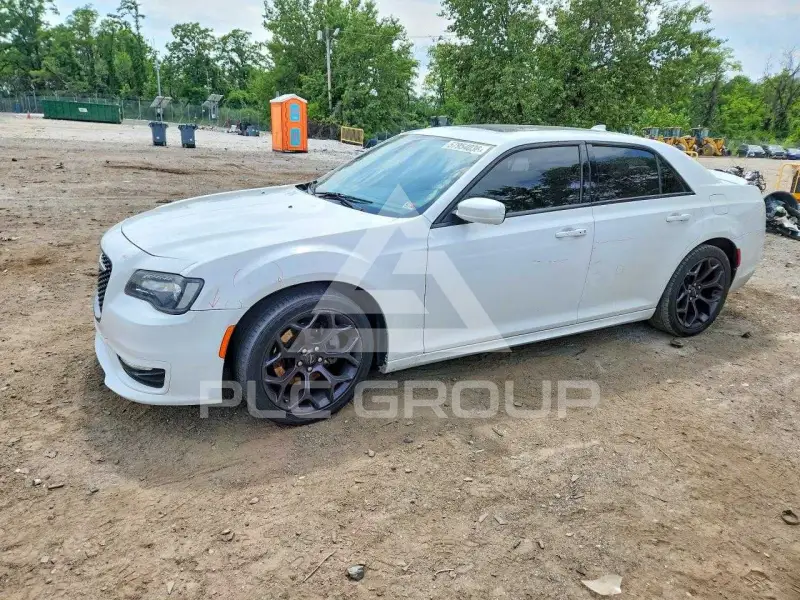 2020 Chrysler 300 фото