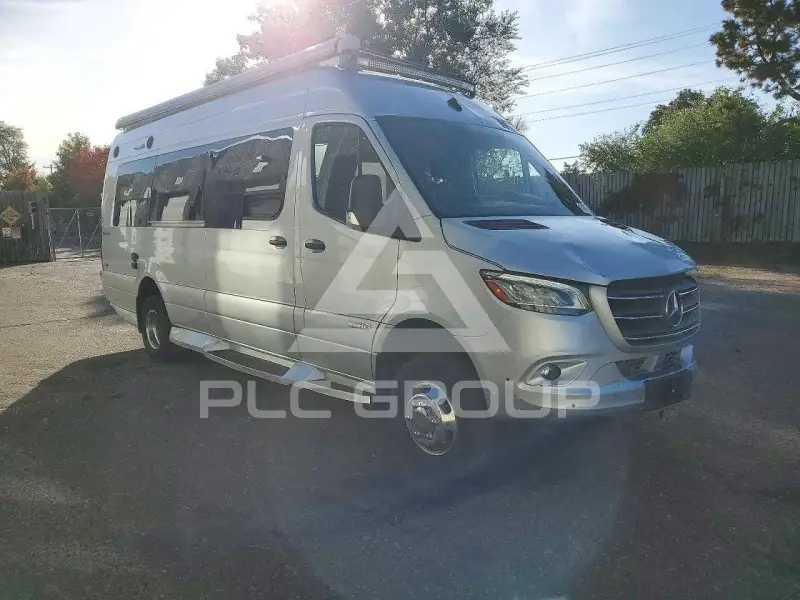 2020 Mercedes Benz Sprinter photo