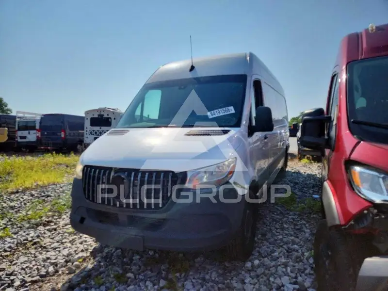 2020 Mercedes Benz Sprinter photo