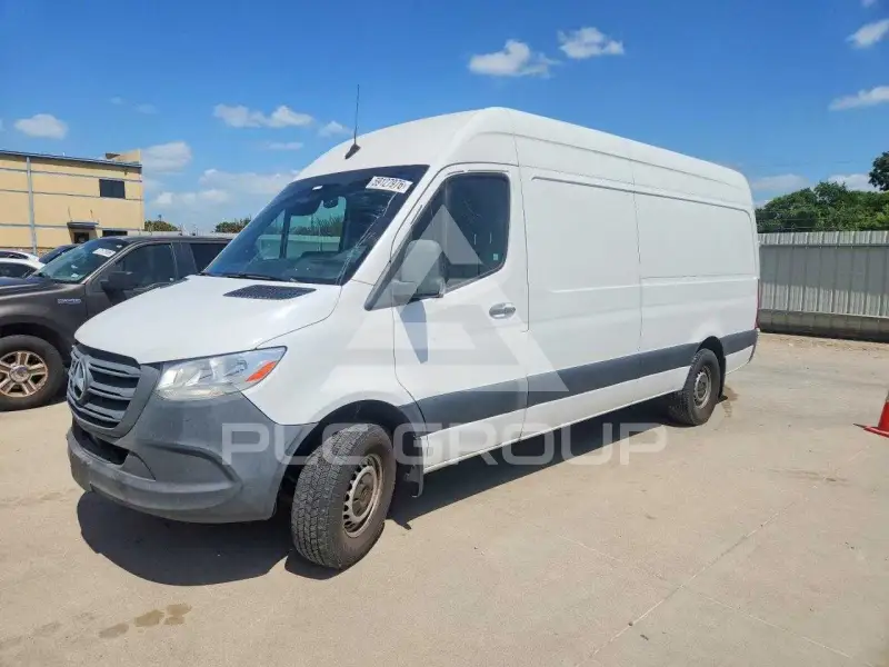 2020 Mercedes Benz Sprinter фото