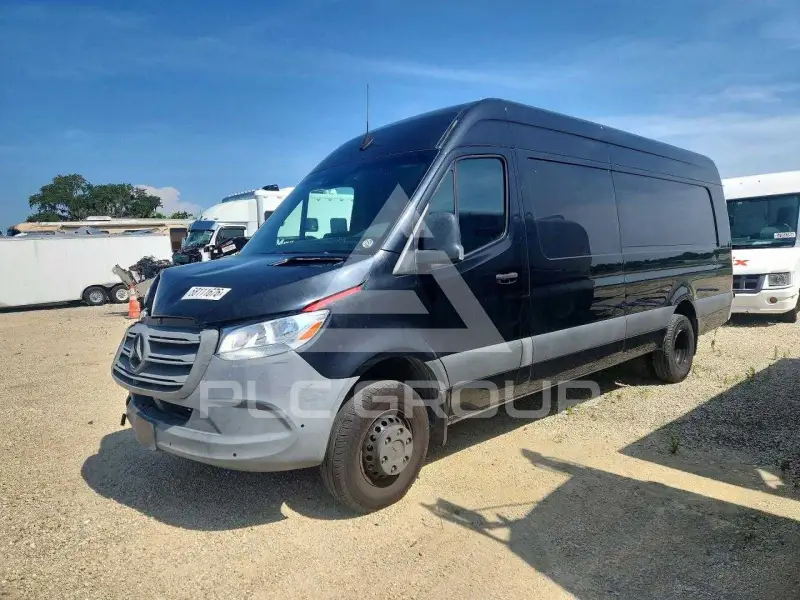 2020 Mercedes Benz Sprinter фото