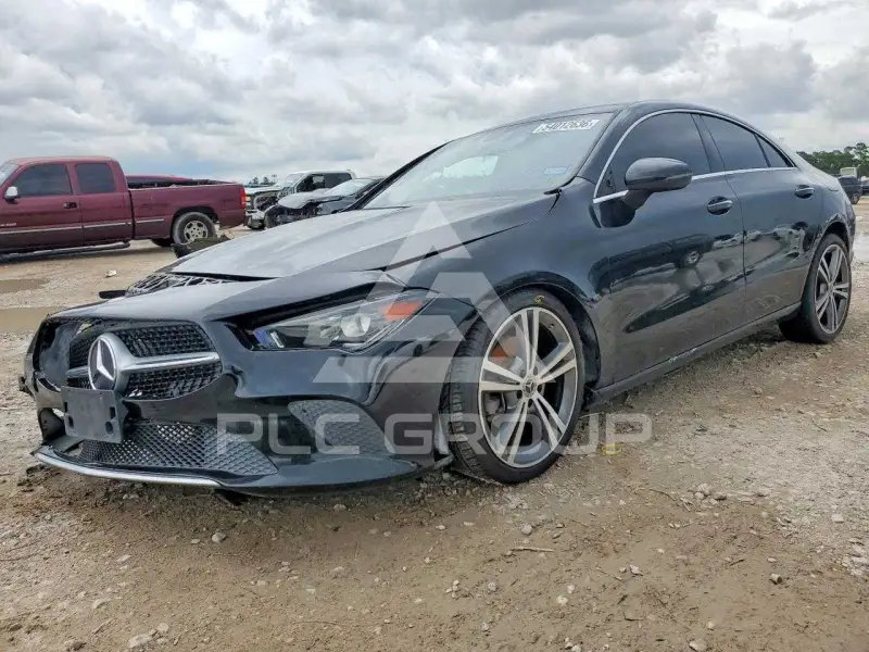 2020 Mercedes Benz CLA-Class фото