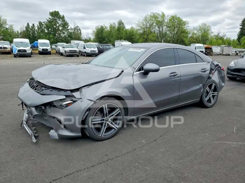 2020 Mercedes Benz CLA-Class фото