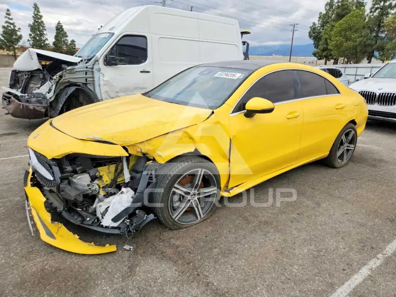 2020 Mercedes Benz CLA-Class фото