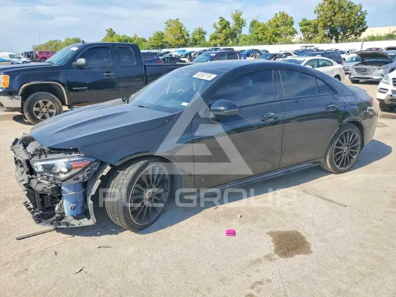 2020 Mercedes Benz CLA-Class фото