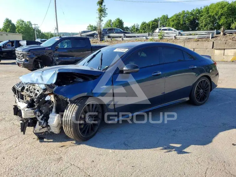 2020 Mercedes Benz CLA-Class фото