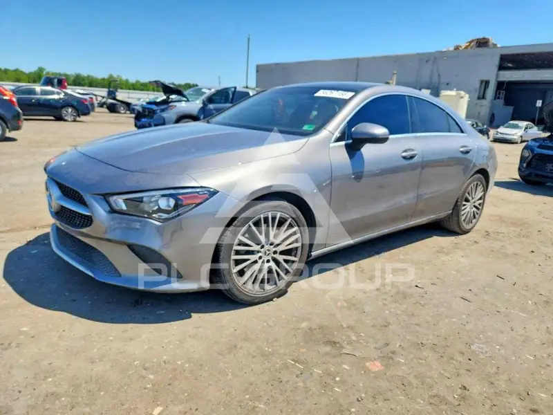 2020 Mercedes Benz CLA-Class фото
