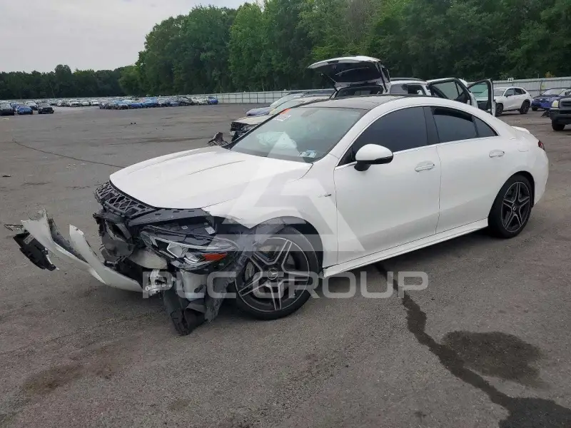 2020 Mercedes Benz CLA-Class фото
