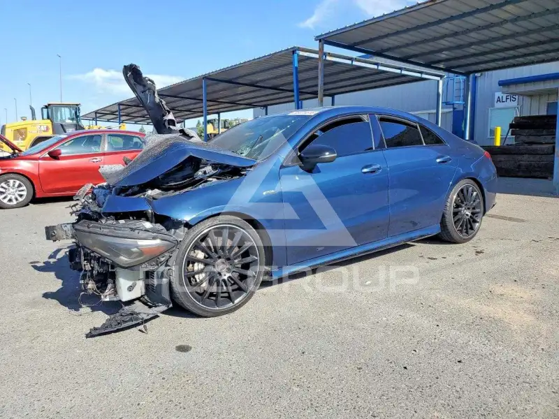 2020 Mercedes Benz CLA-Class photo