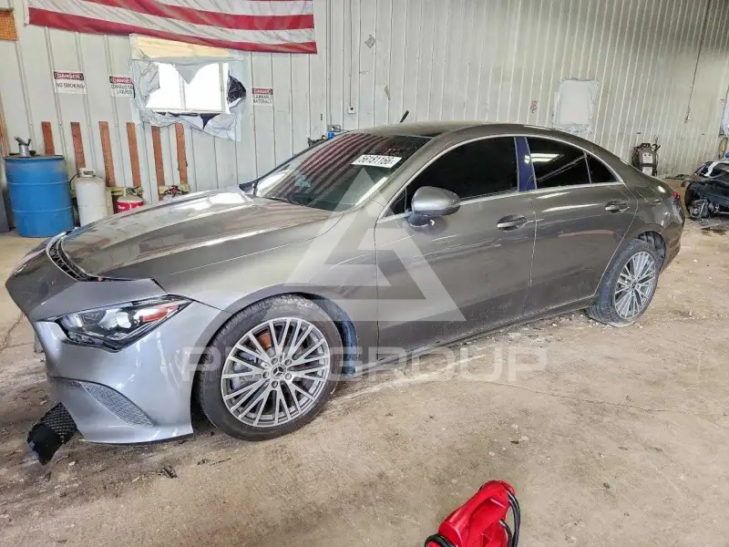 2020 Mercedes Benz CLA-Class фото