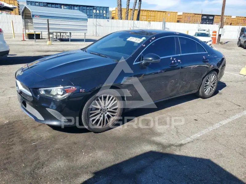 2020 Mercedes Benz CLA-Class фото