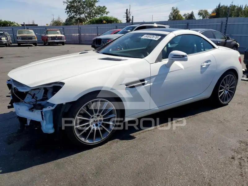 2020 Mercedes Benz SLC-Class фото