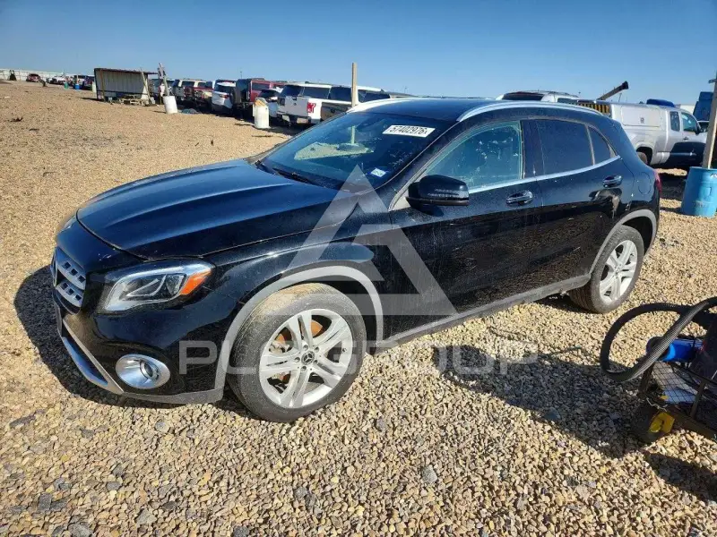 2020 Mercedes Benz GLA-Class фото