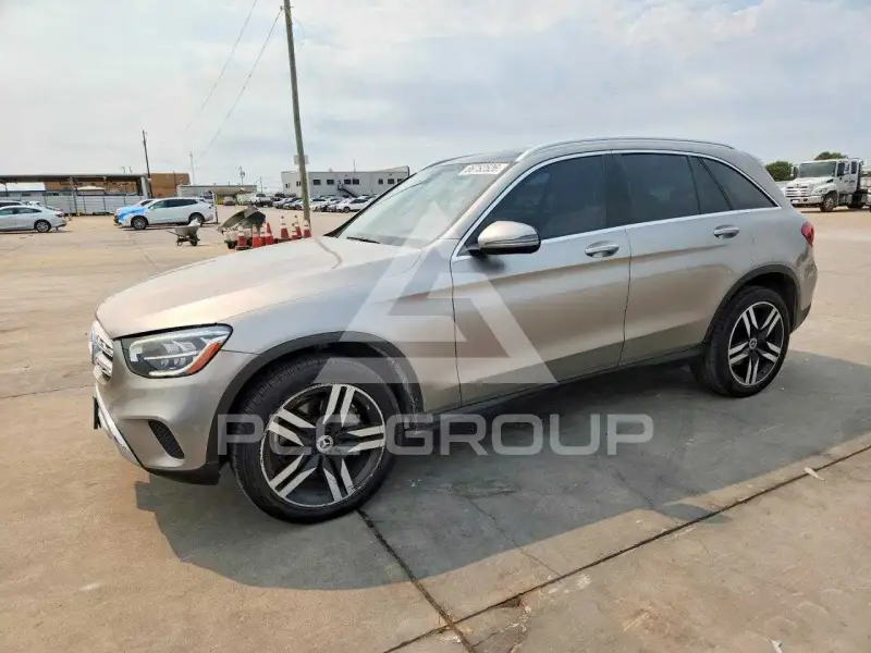 2020 Mercedes Benz GLC-Class photo