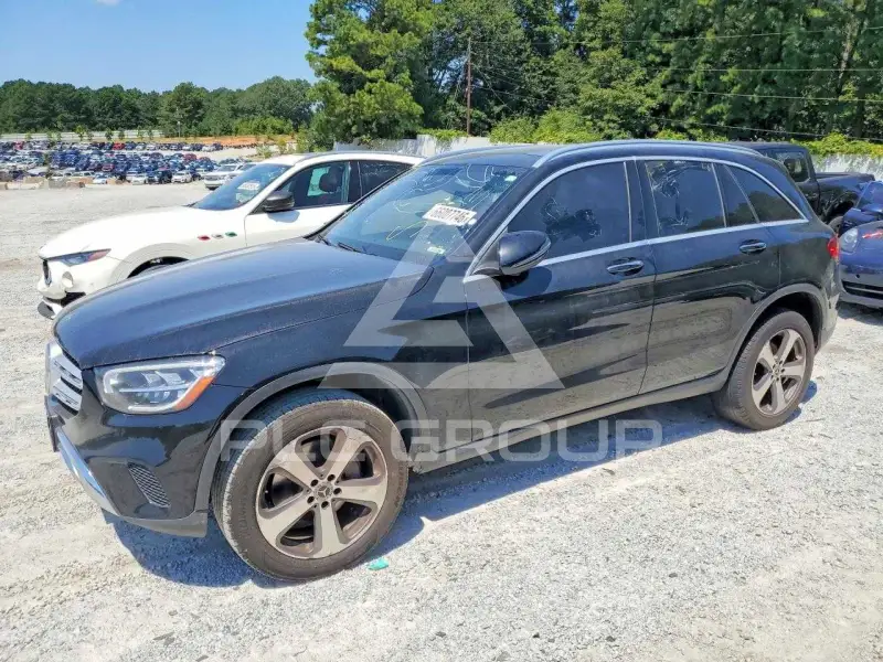 2020 Mercedes Benz GLC-Class photo