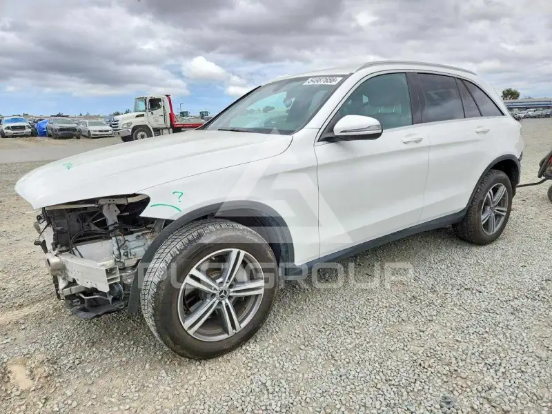 2020 Mercedes Benz GLC-Class фото
