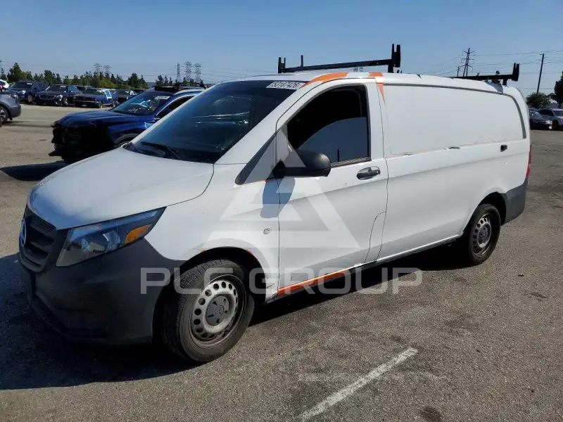 2020 Mercedes Benz METRIS photo