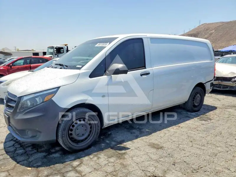 2020 Mercedes Benz METRIS photo