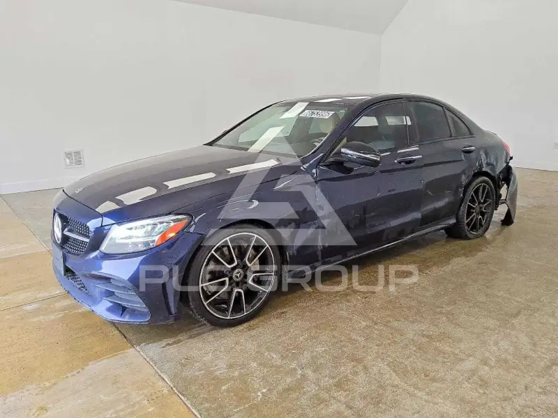2020 Mercedes Benz C-Class фото