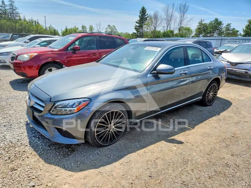 2020 Mercedes Benz C-Class фото