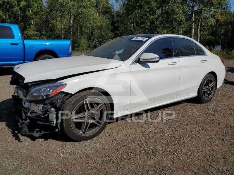 2020 Mercedes Benz C-Class фото