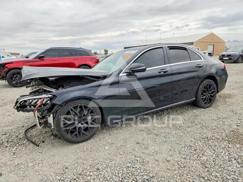 2020 Mercedes Benz C-Class фото