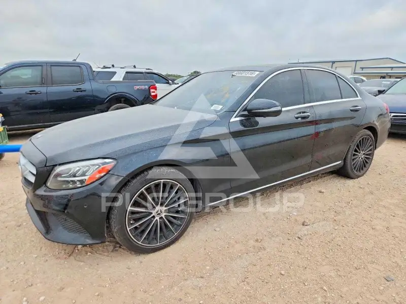 2020 Mercedes Benz C-Class фото