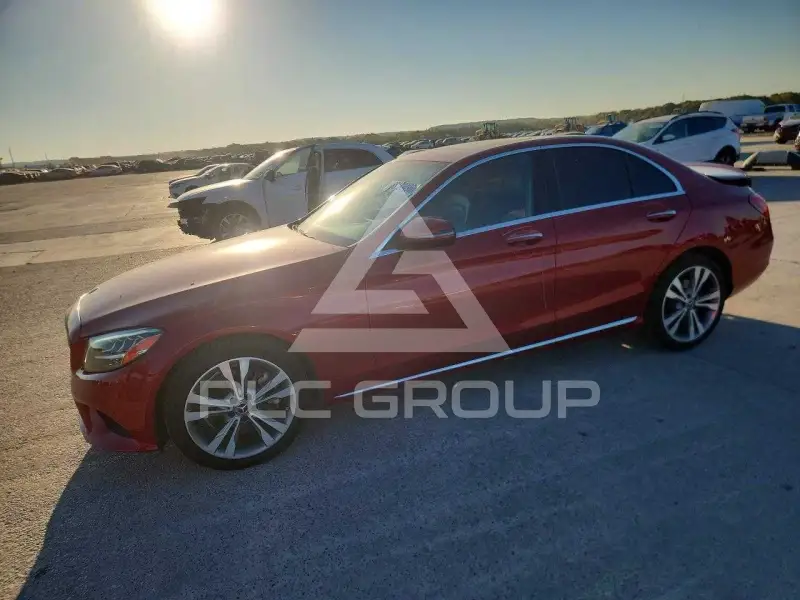 2020 Mercedes Benz C-Class фото