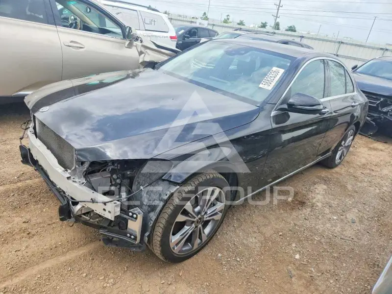 2020 Mercedes Benz C-Class фото