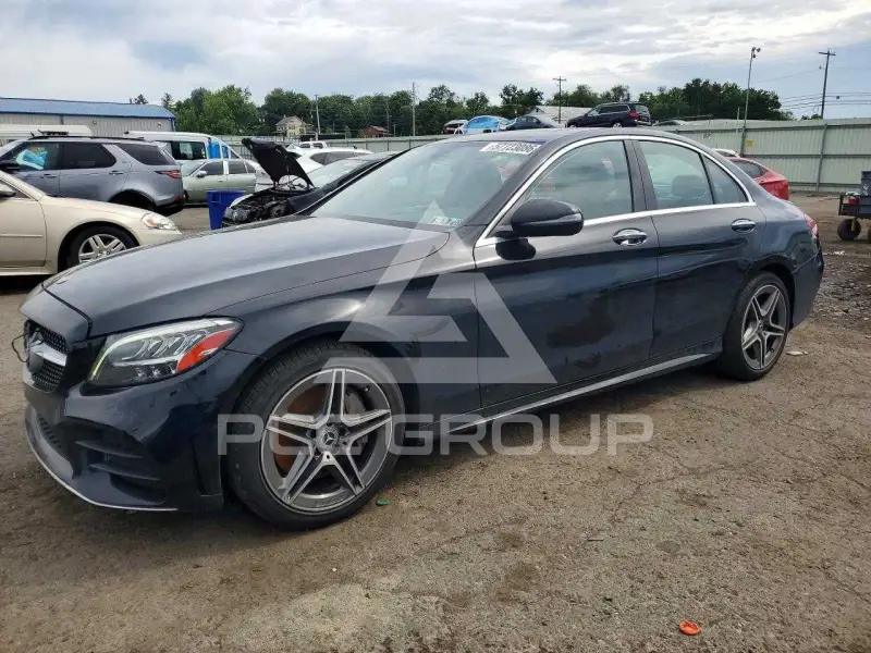 2020 Mercedes Benz C-Class фото
