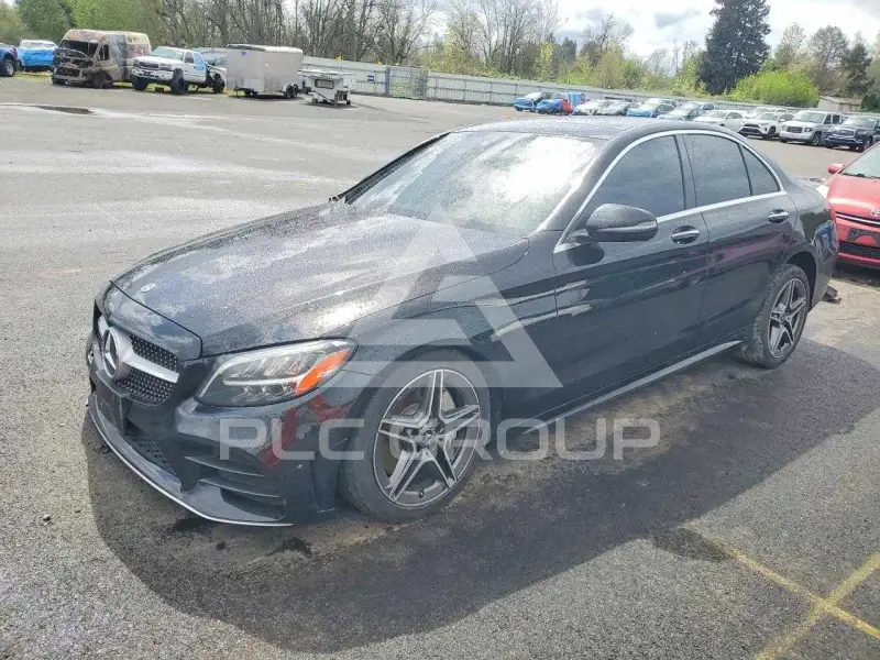 2020 Mercedes Benz C-Class фото