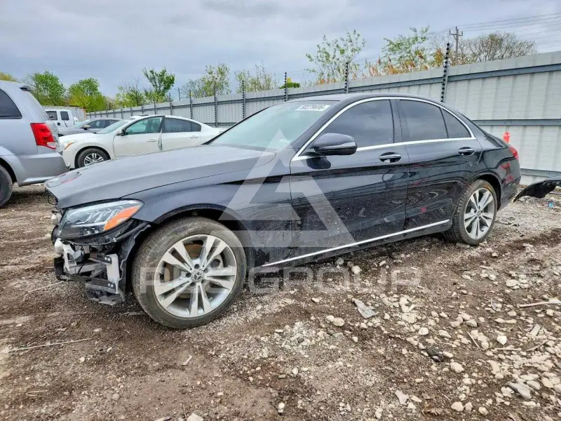 2020 Mercedes Benz C-Class фото