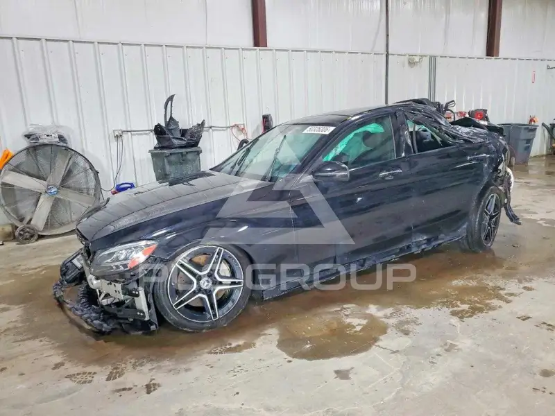 2020 Mercedes Benz C-Class фото