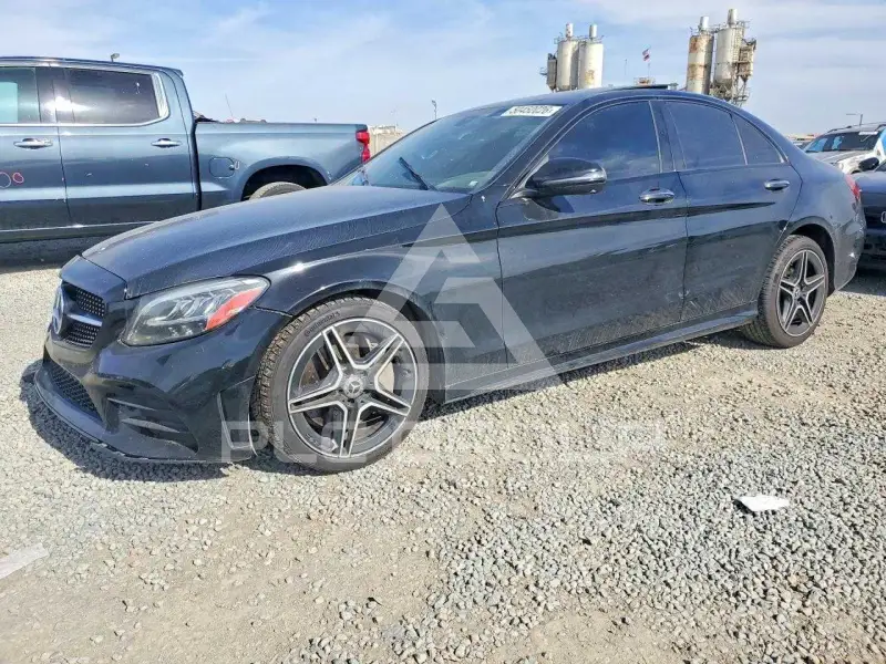 2020 Mercedes Benz C-Class фото