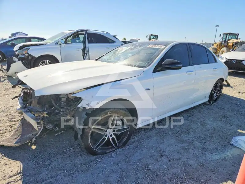 2020 Mercedes Benz E-Class photo