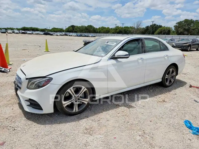 2020 Mercedes Benz E-Class фото
