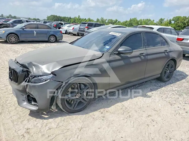 2020 Mercedes Benz E-Class photo