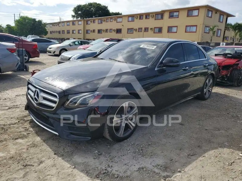2020 Mercedes Benz E-Class фото